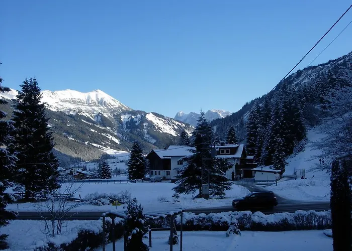 ゲストハウス Berktold